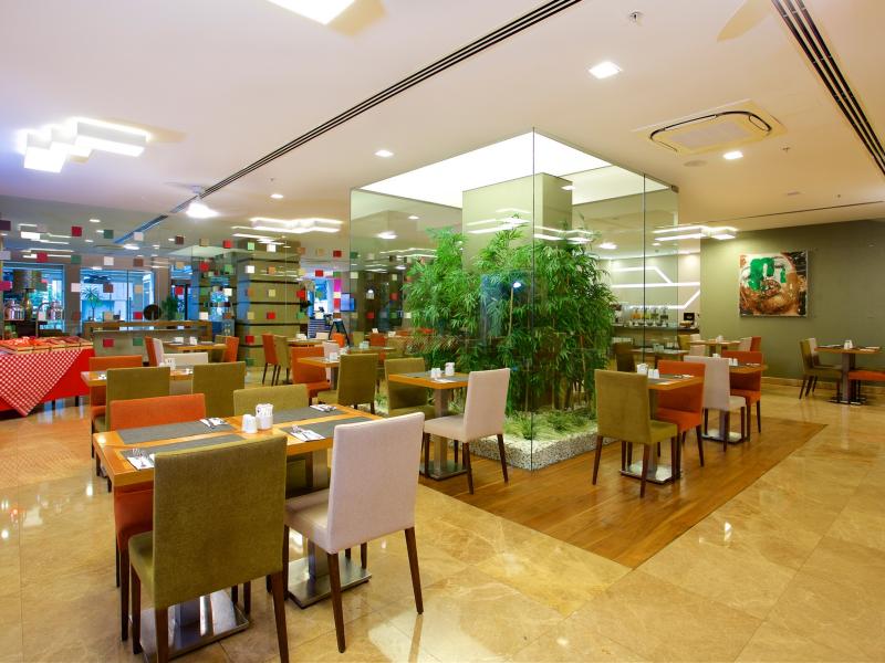 Ramada By Wyndham Istanbul Taksim