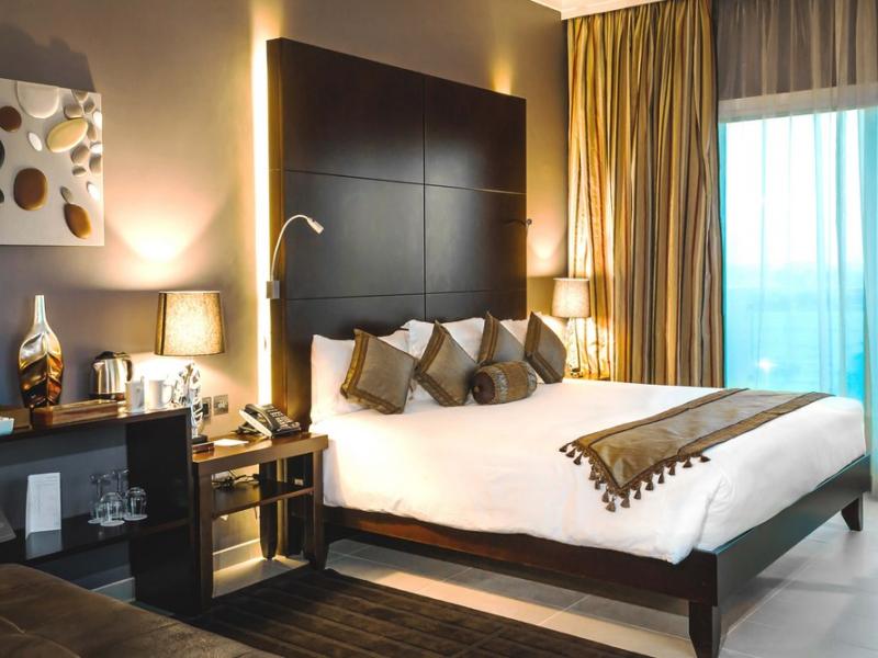 Metropolitan Al Mafraq Hotel