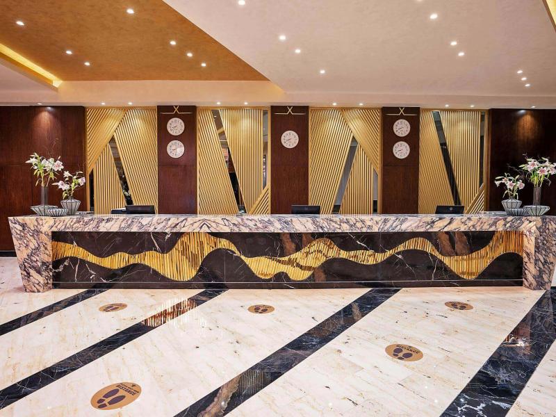 Rixos Premium Magawish Suites & Villas
