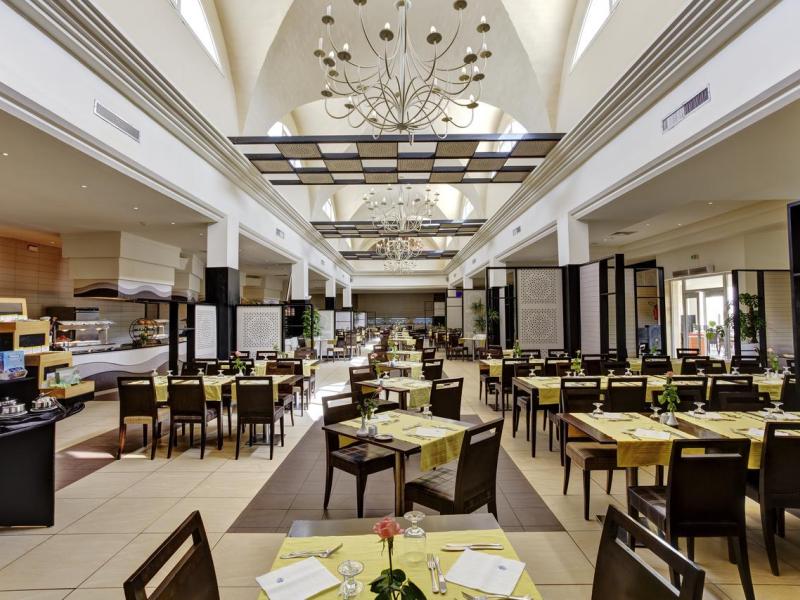 Club Magic Life Penelope Beach