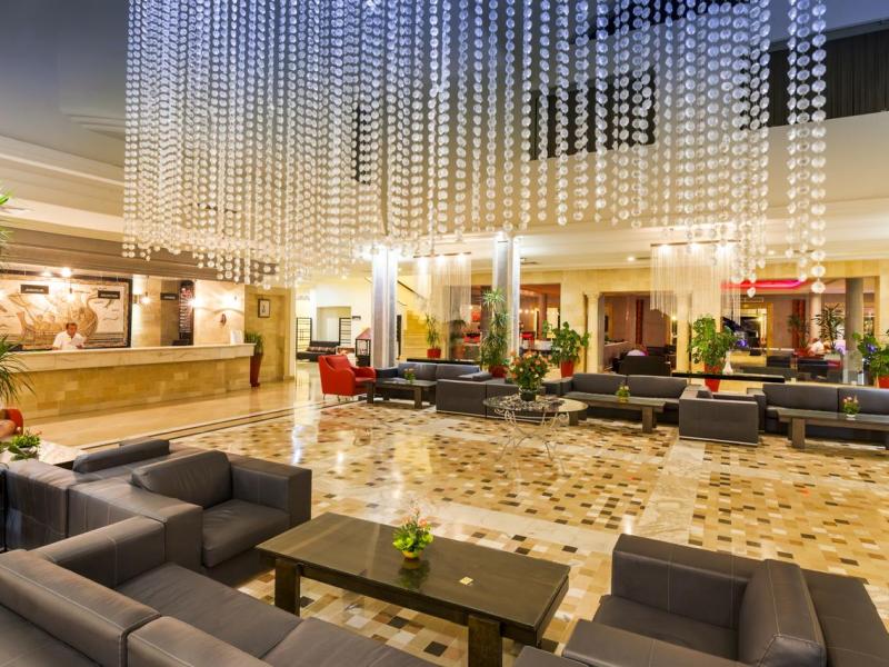 Club Magic Life Penelope Beach