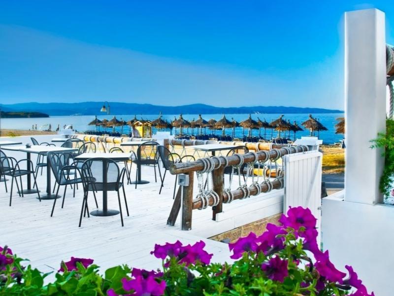 Antigoni Beach Resort