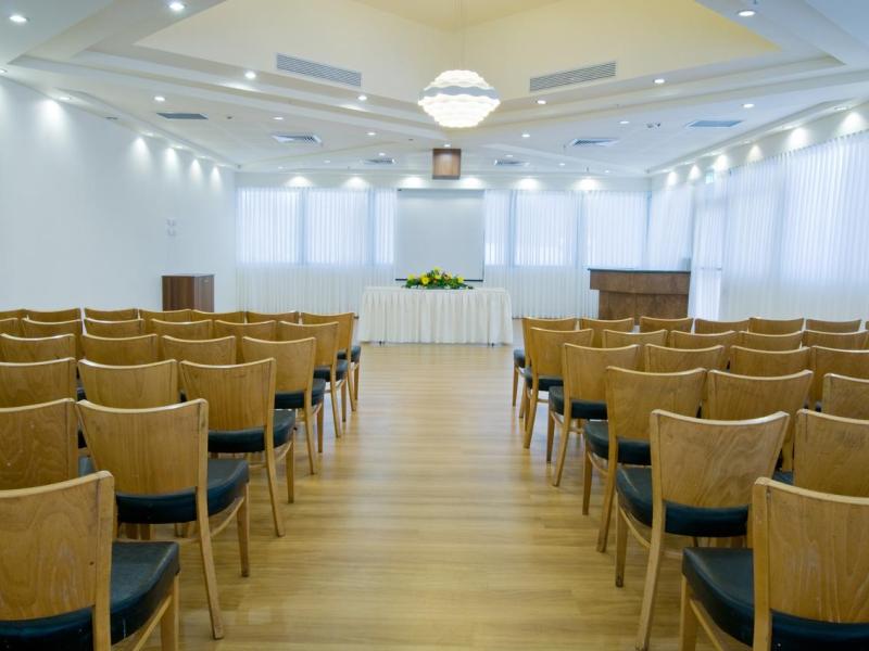 U Sunrise Club Eilat