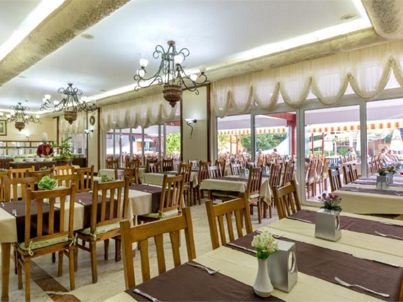 Magnolia Hotel