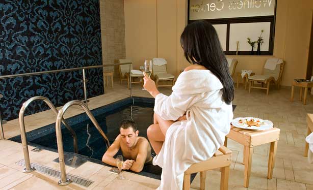 Mahara Hotel & Wellness