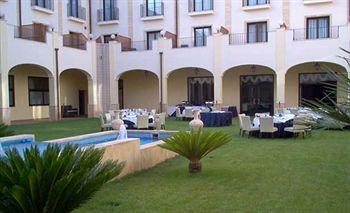 Mahara Hotel & Wellness