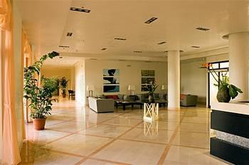 Mahara Hotel & Wellness