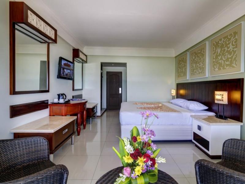 Maharani Beach Hotel