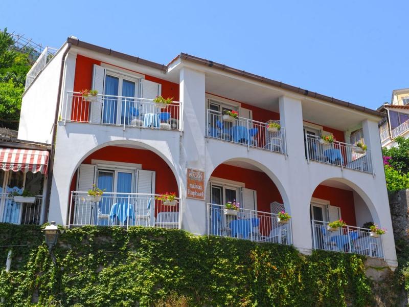 Maison Raphael