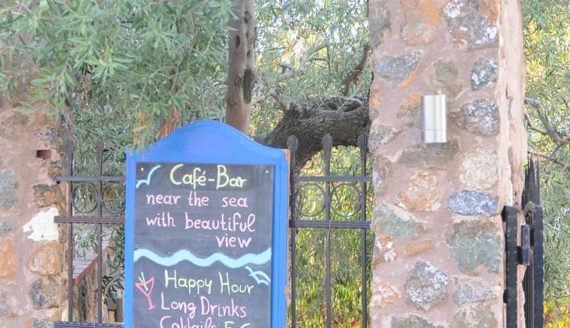 Maistrali Beach Hotel