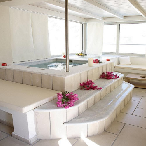 Antinea Suites & Spa Hotel