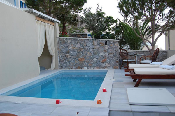 Antinea Suites & Spa Hotel