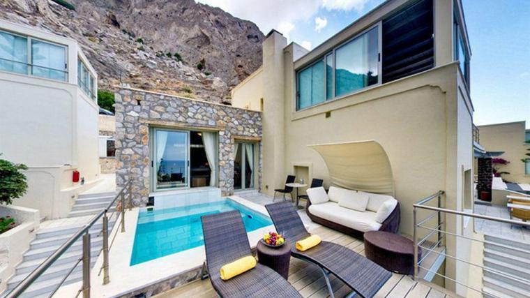 Antinea Suites & Spa Hotel