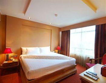 DoubleTree by Hilton Bangkok Ploenchit
