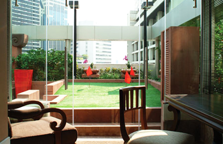 DoubleTree by Hilton Bangkok Ploenchit