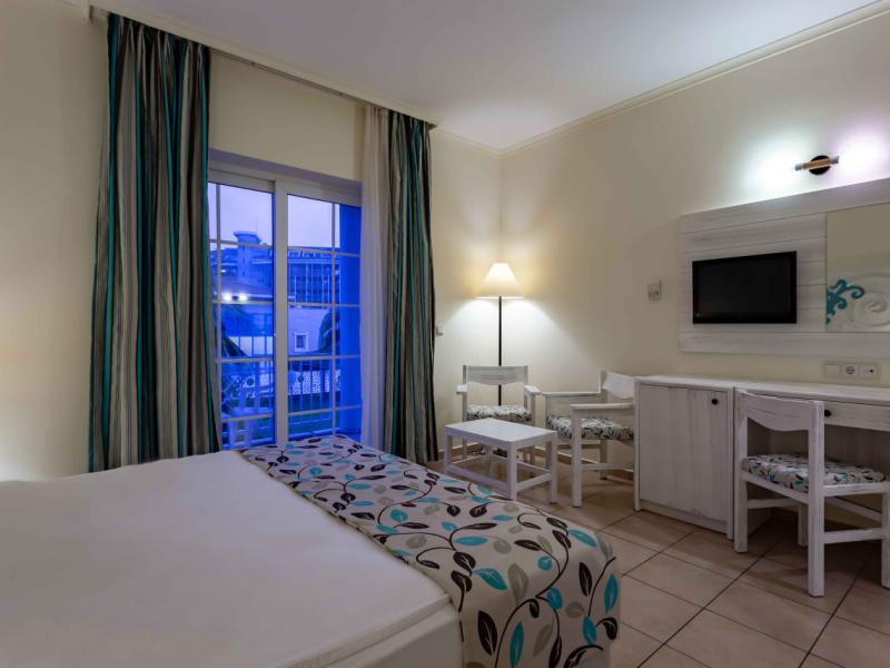 Asteria Family Resort Side