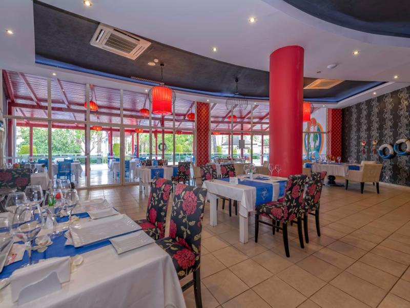 Asteria Family Resort Side