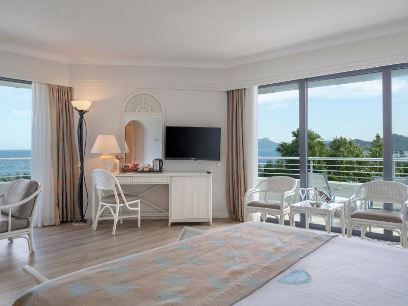 Mirage Park Resort