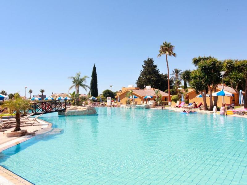 Makronisos Holiday Village