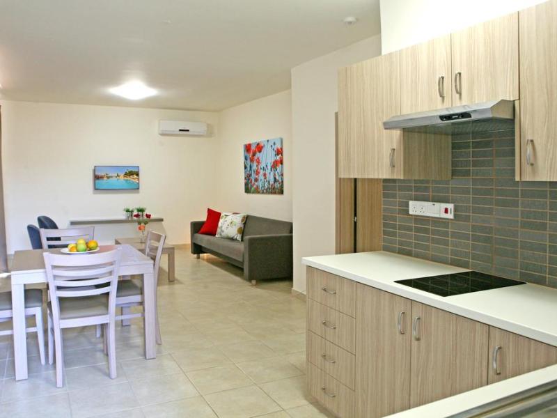 Makronisos Holiday Village