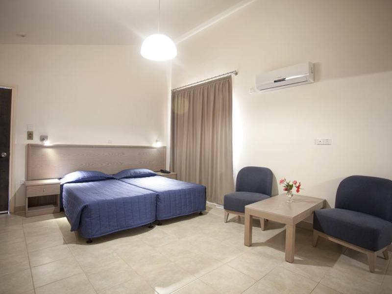 Makronisos Holiday Village