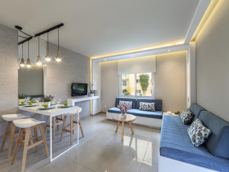 Malama Holiday Village