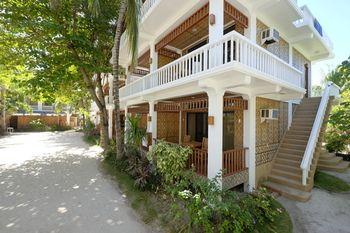 Malapascua Exotic Island Dive & Beach Resort