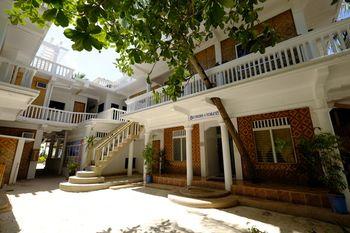 Malapascua Exotic Island Dive & Beach Resort