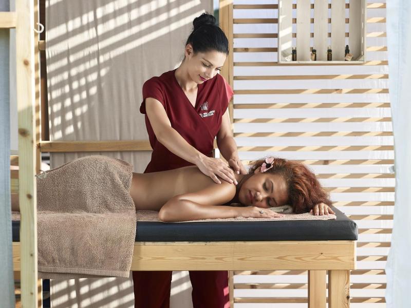 Malia Bay Beach Hotel & Bungalows