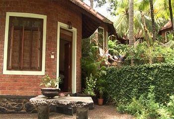 Отель Manaltheeram Ayurveda Beach Village Resort Индия, Керала, фото 18