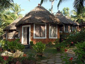 Manaltheeram Ayurveda Beach Village Resort