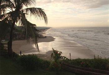 Manaltheeram Ayurveda Beach Village Resort