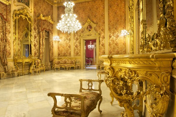Manganelli Palace