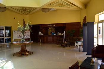 Mangrove Bay Resort
