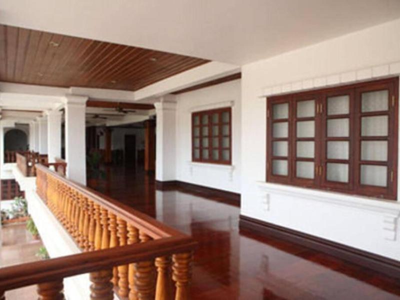 Manoluck Hotel