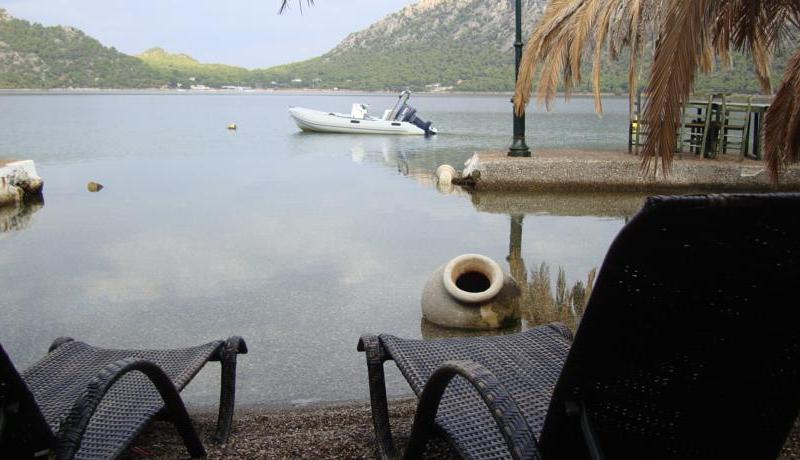 Mantas Bay Apartments