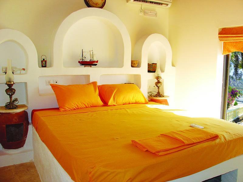 Mantas Bay Apartments