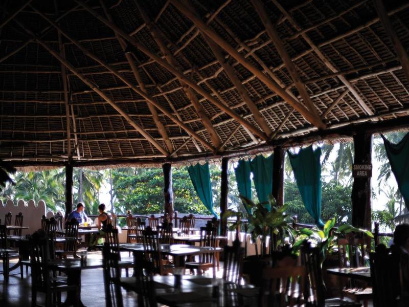 Diamonds Mapenzi Beach