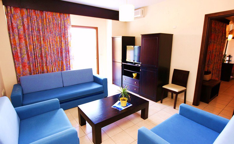 Maranton Beach Hotel