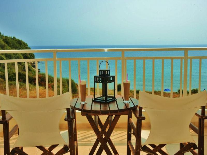 Maranton Beach Hotel