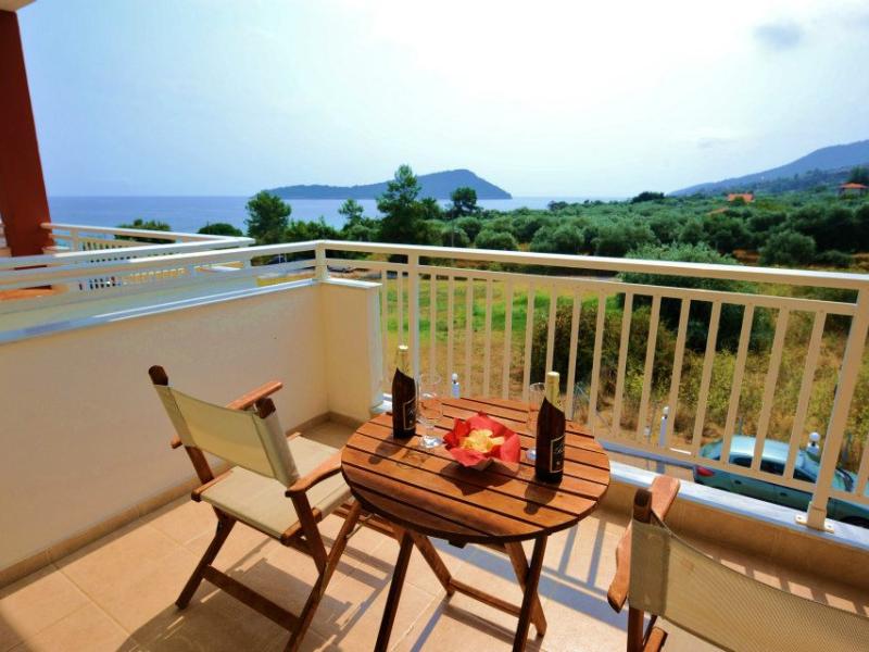 Maranton Beach Hotel