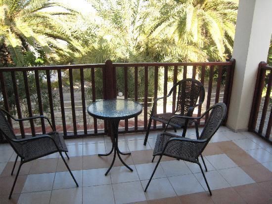 Maravel Land Beach Hotel