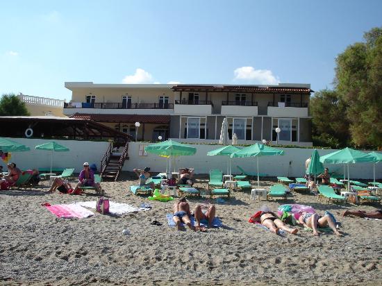 Maravel Land Beach Hotel