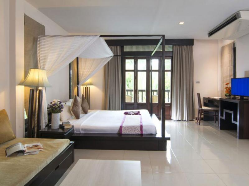 Anyavee Tubkaek Beach Resort