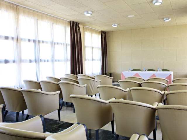 Marconfort Beach Club