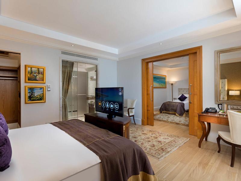 Titanic Mardan Palace