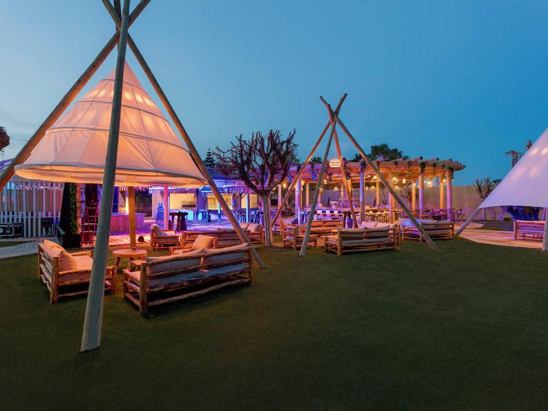 Titanic Mardan Palace