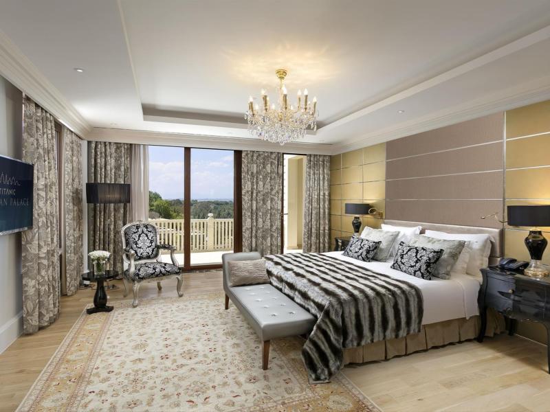 Mardan Palace