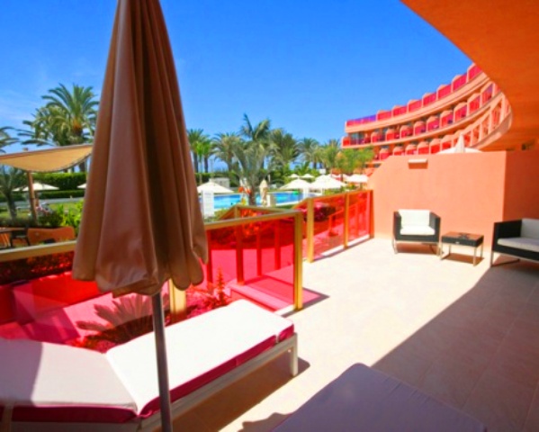 Mare Nostrum Julio Cesar Palace