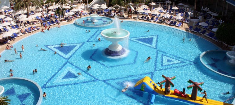 Mare Nostrum Resort